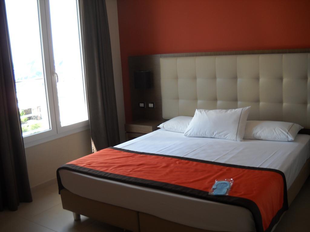 Hotel Tiber Fiumicino Bilik gambar